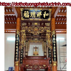 Gian Thờ Theo Nối Xưa